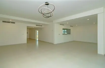 فيلا - 4 غرف نوم - 5 حمامات للايجار في جاردن فيو فيلا - قرية جبل علي - جبل علي - دبي