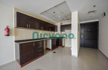 Apartment - 1 Bedroom - 2 Bathrooms for rent in Frankfurt Sports Tower - Dubai Sports City - Dubai Apartment - 1 Bedroom - 2 Bathrooms for rent in Frankfurt Sports Tower - Dubai Sports City - Dubai