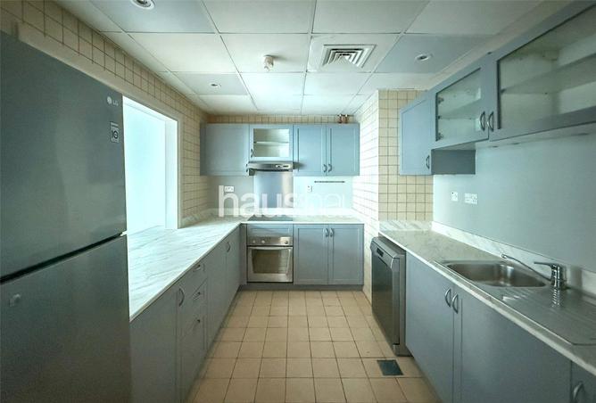 63647887 - Property Image 3