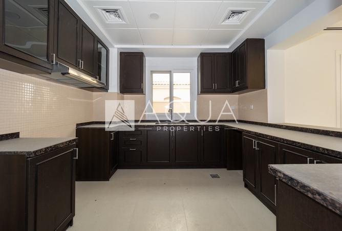 138317187 - Property Image 3