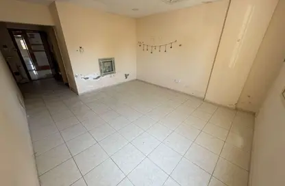 Apartment - Studio - 1 Bathroom for rent in Oasis Tower 3 - Al Rashidiya 1 - Al Rashidiya - Ajman