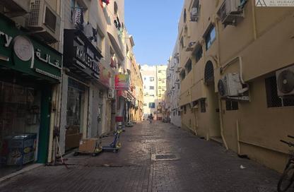 Apartment - Studio - 1 for rent in Al Souk Al Kabeer Street - Al Souk Al Kabeer - Bur Dubai - Dubai