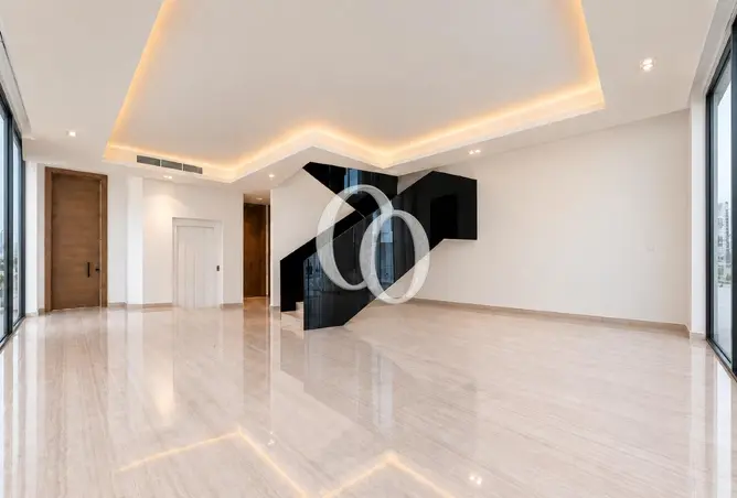 146007589 - Property Image 2