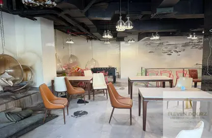 Shop - Studio - 2 Bathrooms for rent in Bay Central 3 - Dubai Marina - Dubai