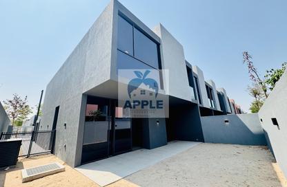 Villa - 4 - 5 for rent in Saro - Masaar - Tilal City - Sharjah