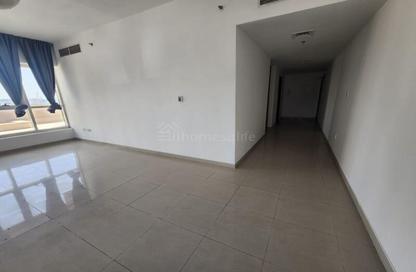 Apartment - 1 Bedroom - 2 Bathrooms for rent in Lake Point Tower - JLT Cluster N - Jumeirah Lake Towers - Dubai