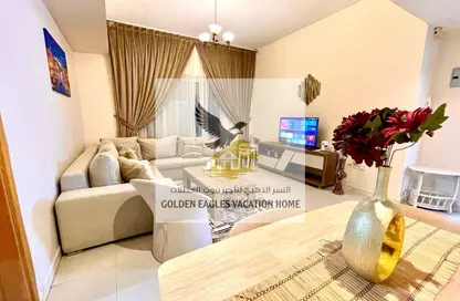 Apartment - 1 Bedroom - 2 Bathrooms for rent in Al Khan Corniche - Al Khan - Sharjah