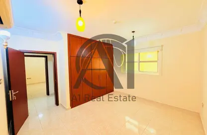 شقة - 2 غرف نوم - 1 حمام للايجار في عود بن سجحان - المويجي - العين