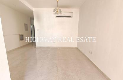 Apartment - 1 - 2 for rent in Hoshi 1 - Hoshi - Al Badie - Sharjah