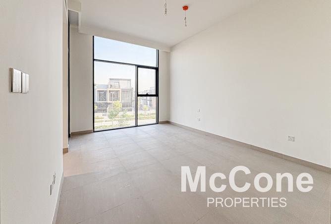 125180196 - Property Image 3