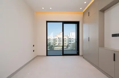 Apartment - 1 Bedroom - 1 Bathroom for rent in Oasis 1 - Jumeirah Garden City - Al Satwa - Dubai