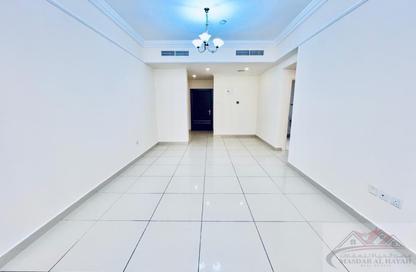 Apartment - 2 Bedrooms - 2 Bathrooms for rent in Muwaileh 29 Building - Muwaileh - Sharjah