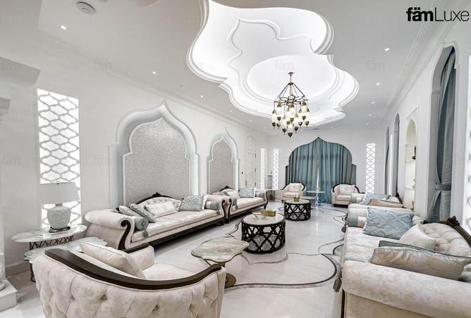 73111021 - Property Image 2