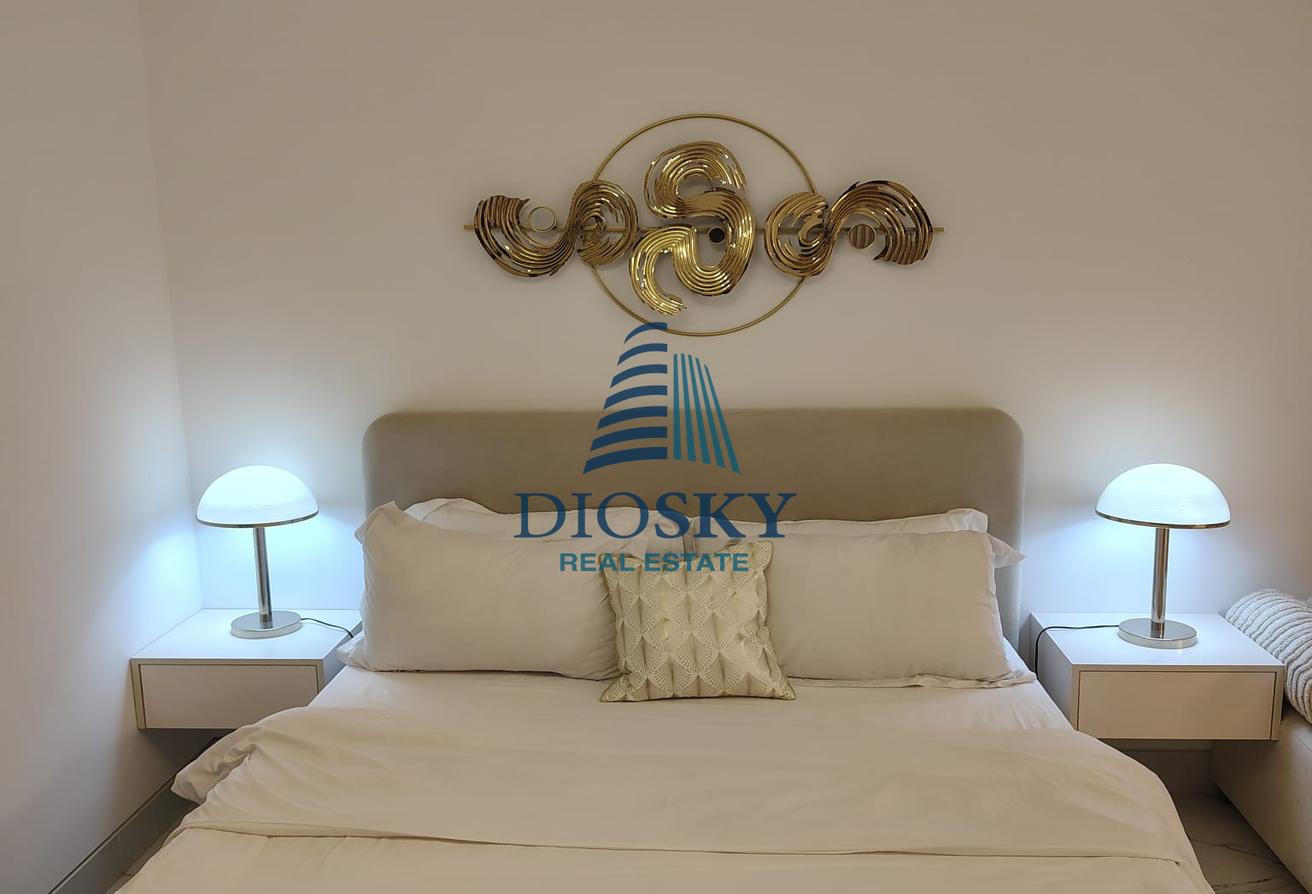 Fully Furnished | Upgraded | Vacant photo 18