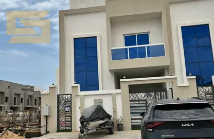 تاون هاوس - 4 غرف نوم - 6 حمامات للبيع في الحليو 2 - الحليو - عجمان
