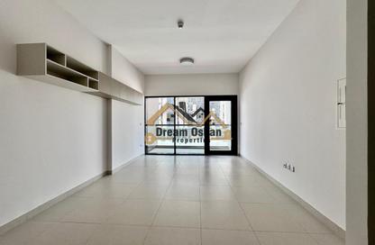 Apartment - Studio - 1 for rent in Al Waleed Garden 2 - Al Waleed Garden - Al Jaddaf - Dubai Apartment - Studio - 1 for rent in Al Waleed Garden 2 - Al Waleed Garden - Al Jaddaf - Dubai