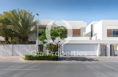 Villa - 5 Bedrooms - 6 Bathrooms for rent in West Yas - Yas Island - Abu Dhabi