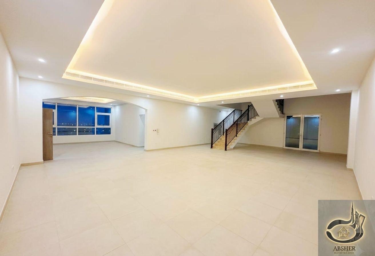 Nad Al Sheba 4 Fully Renovated 4 BR Huge Size photo 4