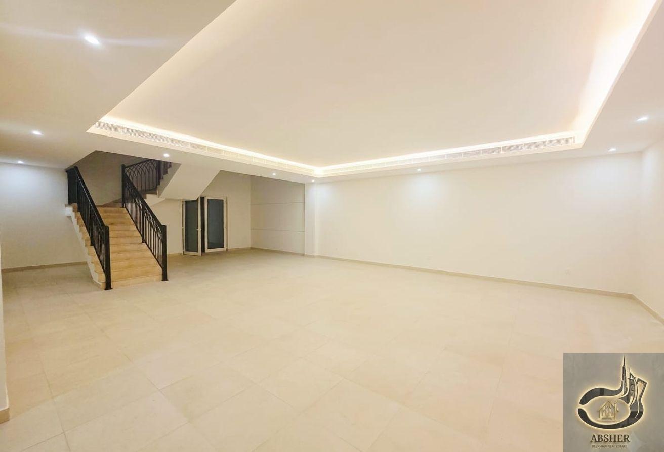 Nad Al Sheba 4 Fully Renovated 4 BR Huge Size photo 14