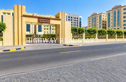 Apartment - 1 - 2 for rent in Muwaileh 29 Building - Muwaileh - Sharjah