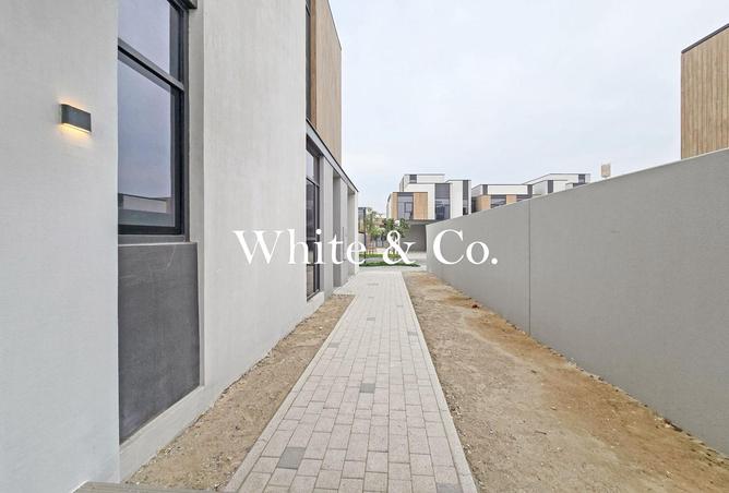 74247854 - صورة العقار 3