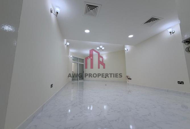 98680625 - Property Image 2