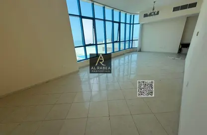 Apartment - 2 Bedrooms - 2 Bathrooms for rent in Corniche Tower - Ajman Corniche Road - Ajman