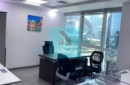 مكتب - استوديو - 1 حمام للايجار في برج لطيفة - شارع الشيخ زايد - دبي