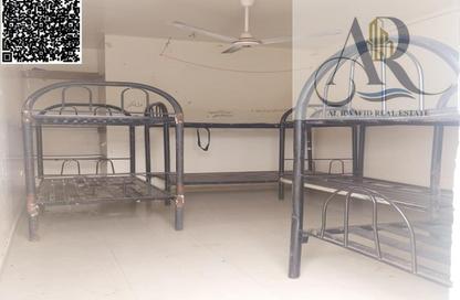 Labor Camp - Studio - 7+ Bathrooms for rent in Al Sajaa S - Al Sajaa - Sharjah Labor Camp - Studio - 7+ Bathrooms for rent in Al Sajaa S - Al Sajaa - Sharjah