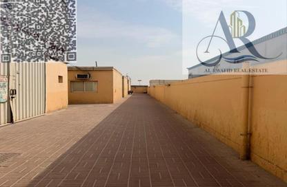 Labor Camp - Studio - 7+ Bathrooms for rent in Al Sajaa S - Al Sajaa - Sharjah