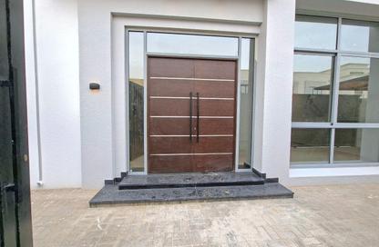 Villa - 5 Bedrooms - 7 Bathrooms for rent in Al Hooshi Villas - Hoshi - Al Badie - Sharjah