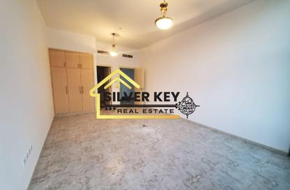 Apartment - 3 - 3 for rent in Al Khan Residence - Al Majaz 3 - Al Majaz - Sharjah Apartment - 3 - 3 for rent in Al Khan Residence - Al Majaz 3 - Al Majaz - Sharjah