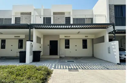 Townhouse - 3 Bedrooms - 5 Bathrooms for rent in Aknan Villas - Amazonia - Damac Hills 2 - Dubai