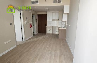 Apartment - 1 - 2 for rent in Rukan Residence - Rukan - Dubai