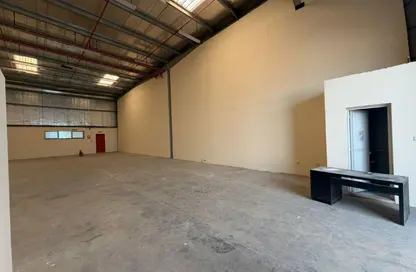 مستودع - استوديو - 1 حمام للايجار في 18 المنطقة الصناعية رقم - المنطقة الصناعية بالشارقة - الشارقة