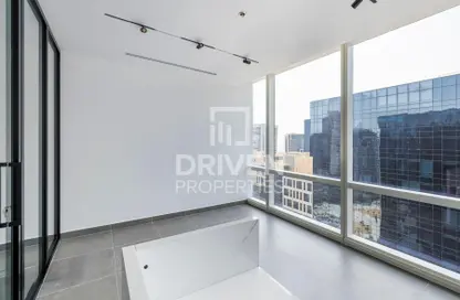 مكتب - استوديو للبيع في برج تماني - الخليج التجاري - دبي