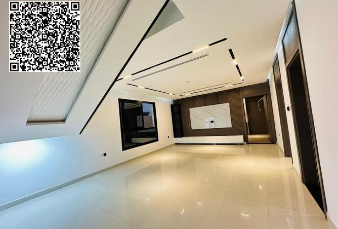 135604079 - Property Main Image