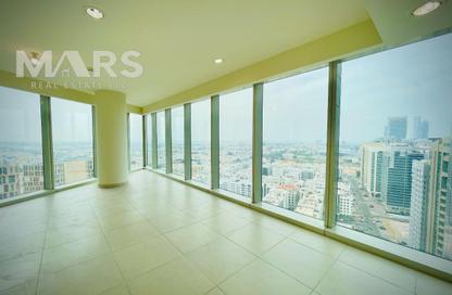 Apartment - 3 Bedrooms - 4 Bathrooms for rent in Shining Towers - Al Khalidiya - Abu Dhabi