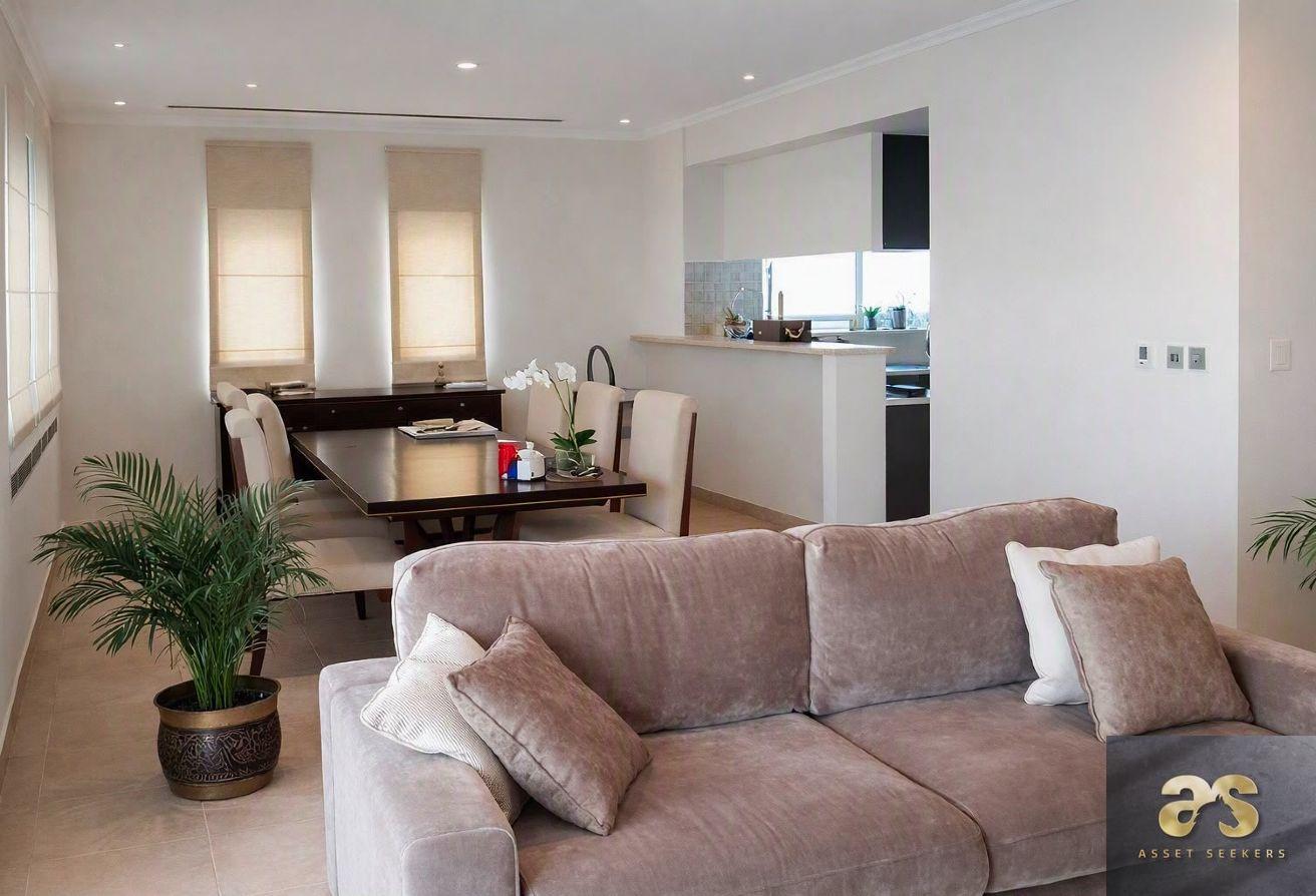 3BR+M | Corner Villa | Prime Location | Large Layo photo 8
