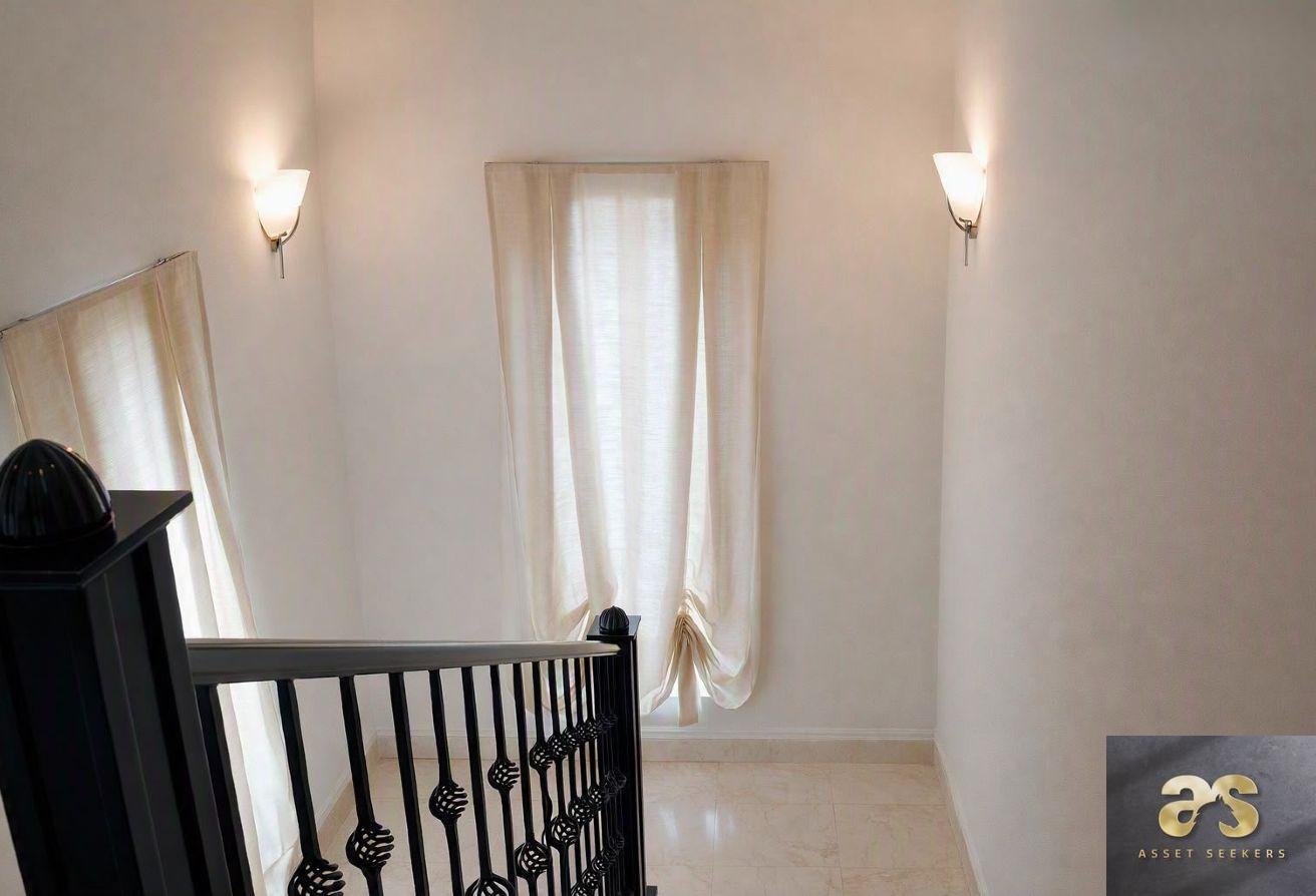 3BR+M | Corner Villa | Prime Location | Large Layo photo 14