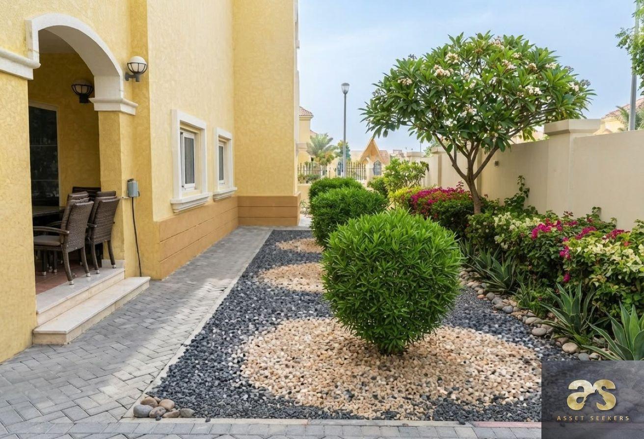 3BR+M | Corner Villa | Prime Location | Large Layo photo 26