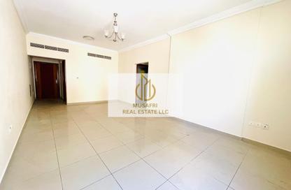 Apartment - 2 Bedrooms - 2 Bathrooms for rent in Muwailih Building - Muwaileh - Sharjah