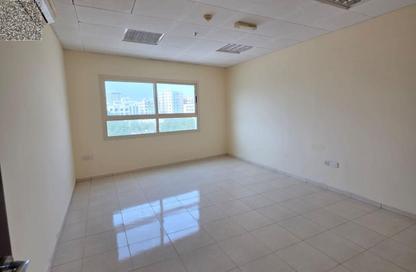Office Space - Studio - 1 for rent in Orient Tower 1 - Orient Towers - Al Bustan - Ajman