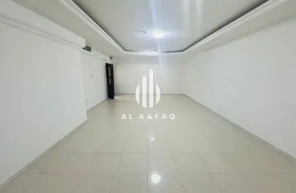 Apartment - 3 Bedrooms - 5 Bathrooms for rent in Al Majaz 3 - Al Majaz - Sharjah