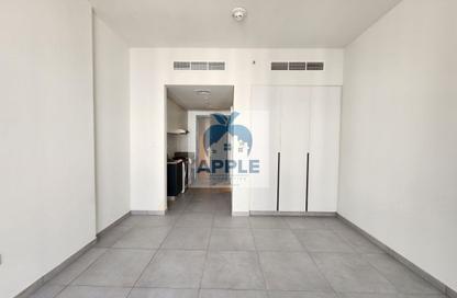 Apartment - Studio - 1 Bathroom for rent in East Village - Aljada - Sharjah