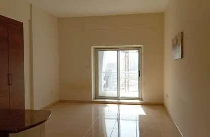 شقة - 1 حمام للبيع في اجمل سارة تاور - مجمع دبي ريزيدنس - دبي لاند - دبي