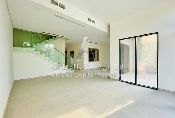 54927970 - Property Image 2