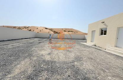 Land - Studio for rent in Al Sajaa S - Al Sajaa - Sharjah