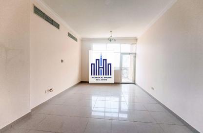 Apartment - 2 Bedrooms - 2 Bathrooms for rent in Fire Station Road - Muwaileh - Sharjah