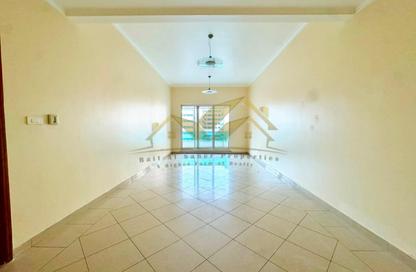 Apartment - 3 Bedrooms - 4 Bathrooms for rent in Al Mankhool - Bur Dubai - Dubai